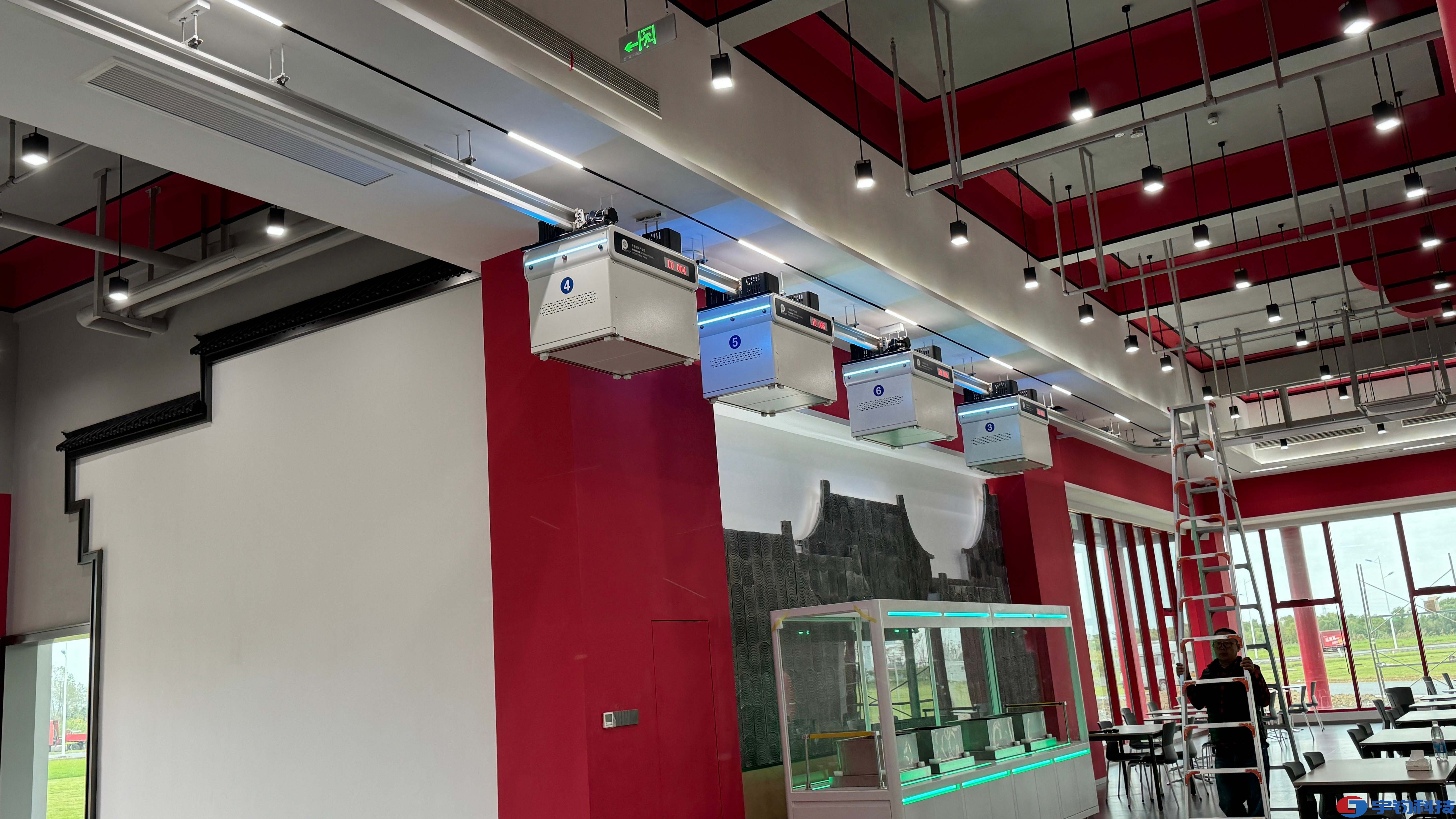 Smart food delivery and residual collection Smart food delivery and residual collection